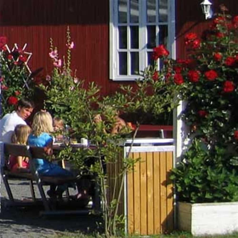 Ronne Vandrerhjem Exterior photo